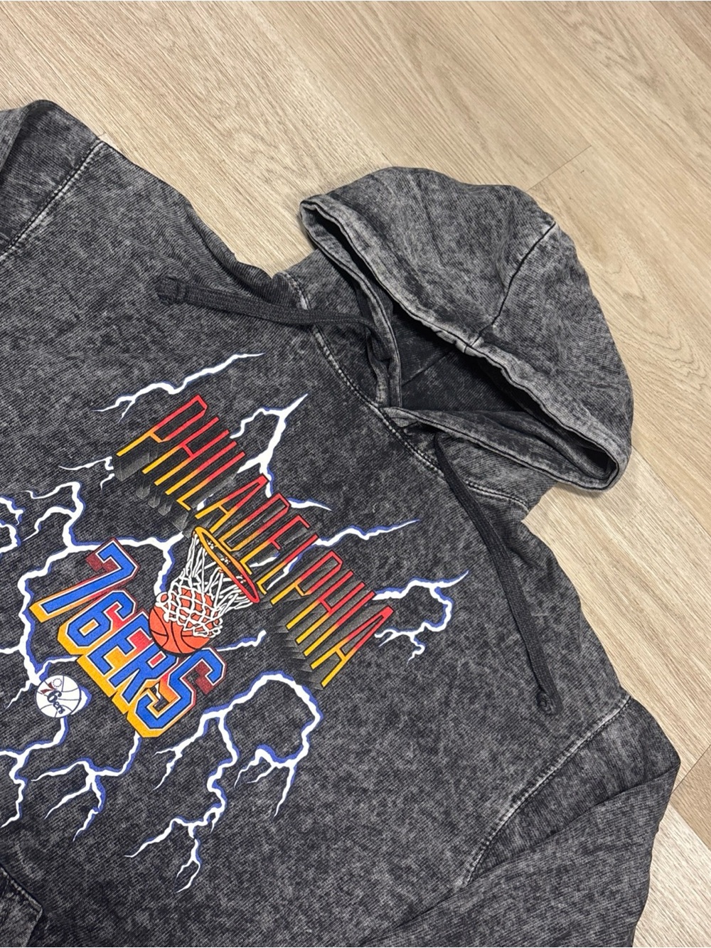 Vtg Mitchel And Ness philadelphia 76ers Men’s  LIGHTNING FASHION HOODIE Size M